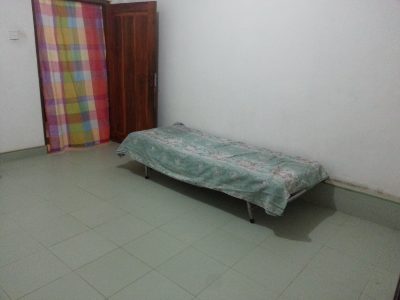 Room for Rent – Polgolla for girls