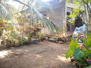 house with land sale in chilaw.