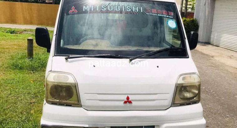 Mitsubishi Mini Cab