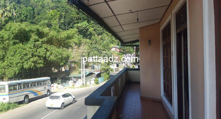commercial building for sale in Gampola