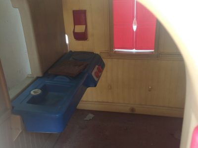 Kids Play house for sale